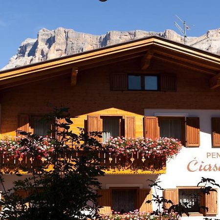 Pension Ciasa Olga La Villa  Exteriér fotografie
